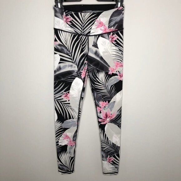 VICTORIA’S Secret  Sport Floral Knock-out Tights Size‎ XS - Picture 2 of 8